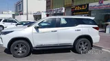 تويوتا فورتنر 2023 SUV للإيجار - أبيض، 7 مقاعد، أرقام مميزة 33377798/77998085